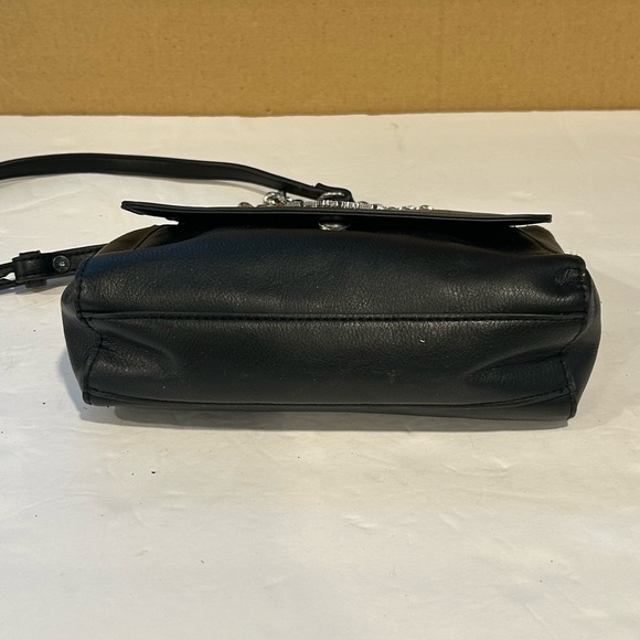 Enzo Angiolini Black Crossbody Shoulder Bag, Pebbled Faux Leather - Picture 6 of 8